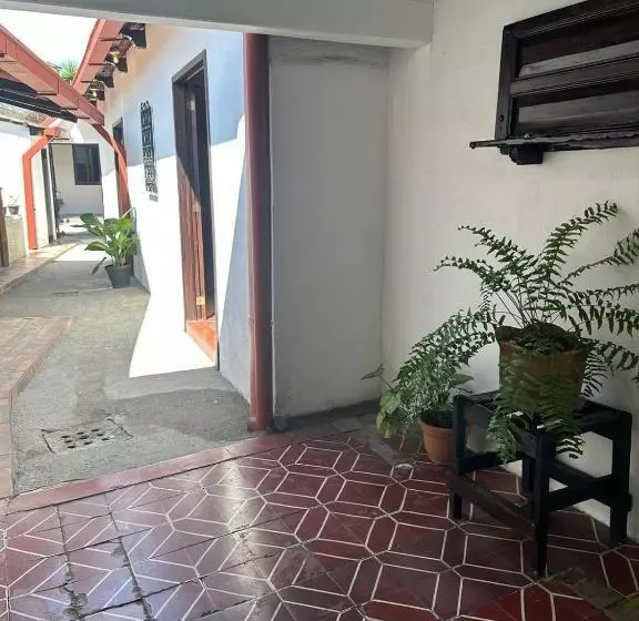هتل El Amigo Antigua #2