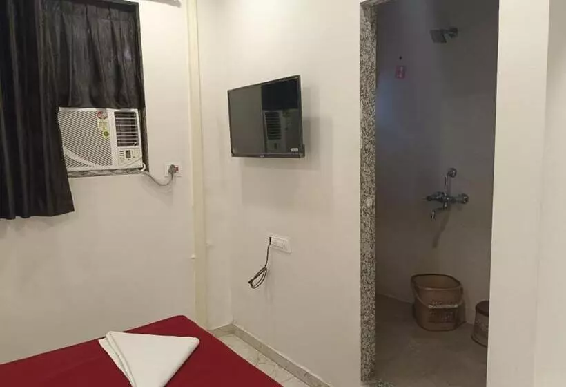 ホテル Nirvana Lodging & Boarding