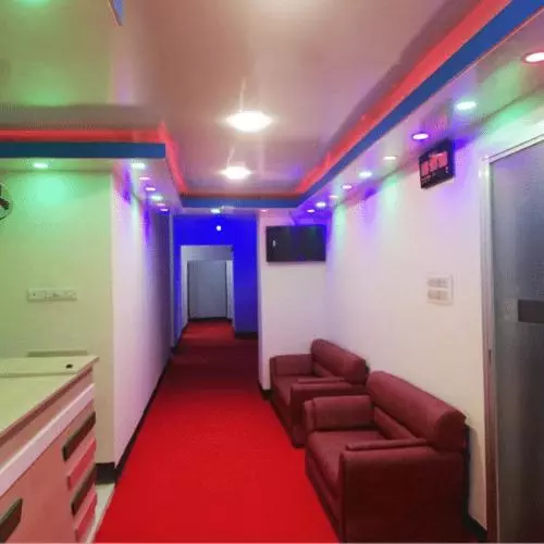 هتل Royal Inn