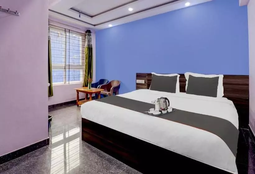Oyo Hotel Grand Meridian