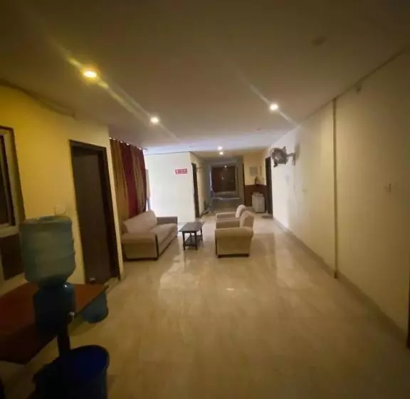 ペンション Arvi Guest House