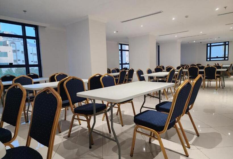 فندق كنارى ان   Kanary Inn