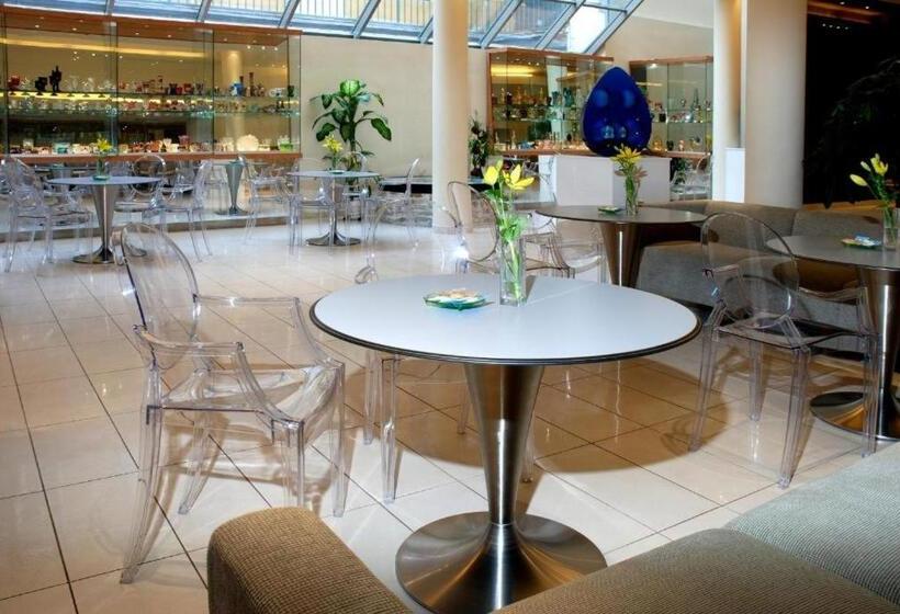 בית מלון כפרי Ar Golden House