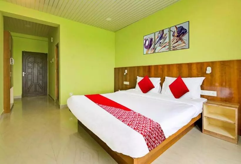 Hotelli Oyo Flagship The Limewood Inn