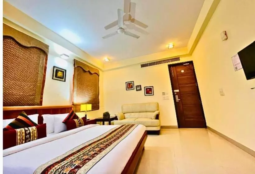 Hotelli Signature Suite Noida Sector 51 Couple Friendly
