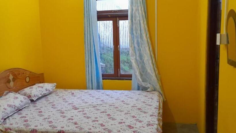 فندق Teesta Stay & Restaurant