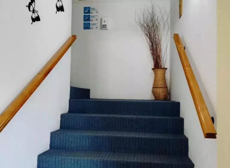 هتل Vagabonde