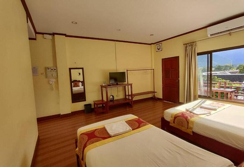 Hotel Vangvieng Central Riverside