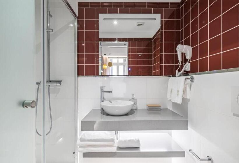 پانسیون King David Suites By Madeira Sun Travel