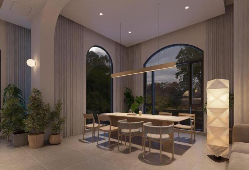 پانسیون La Garden Villa