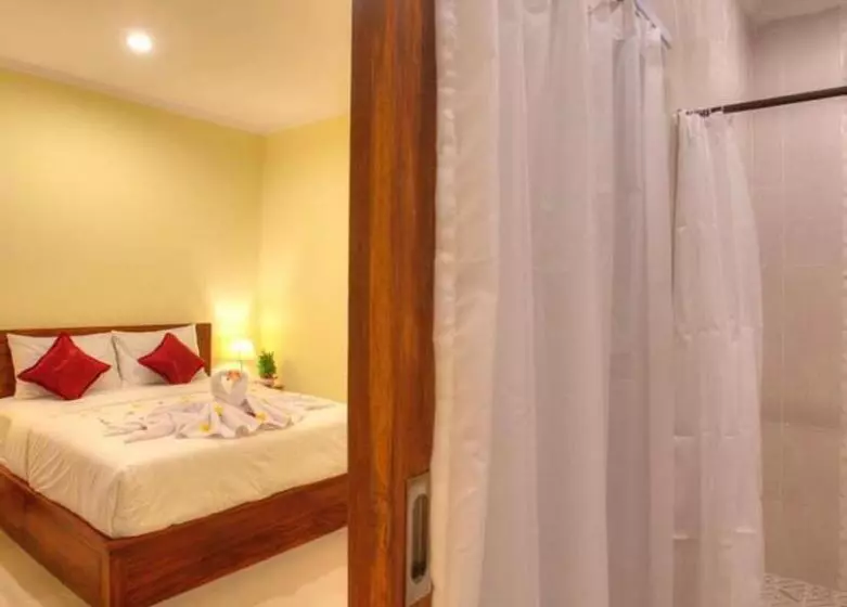 ペンション Purna Jaya Guest House