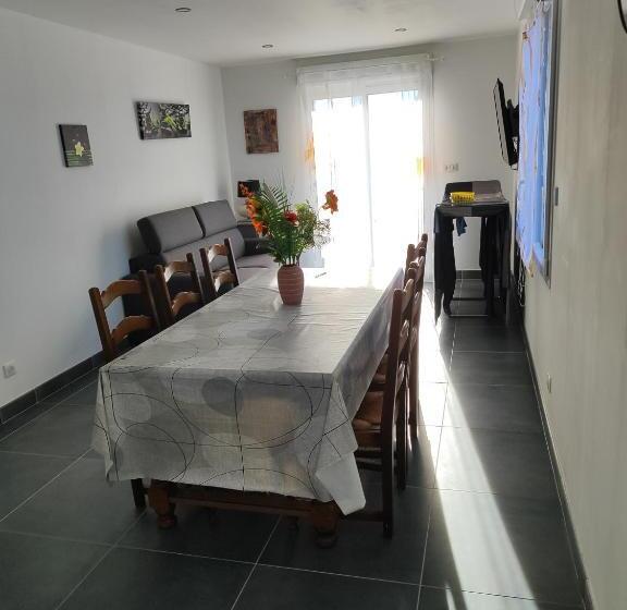 Villa Collections Appartement Trois Chambres