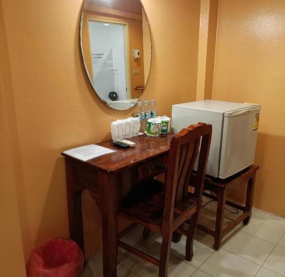 هاستل Goldbeach