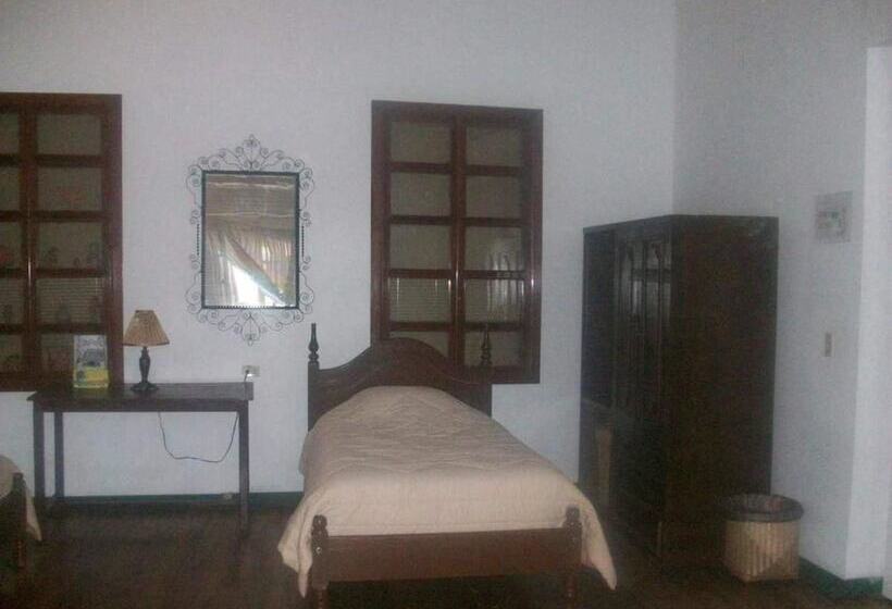 مبيت وإفطار Casa Macondo