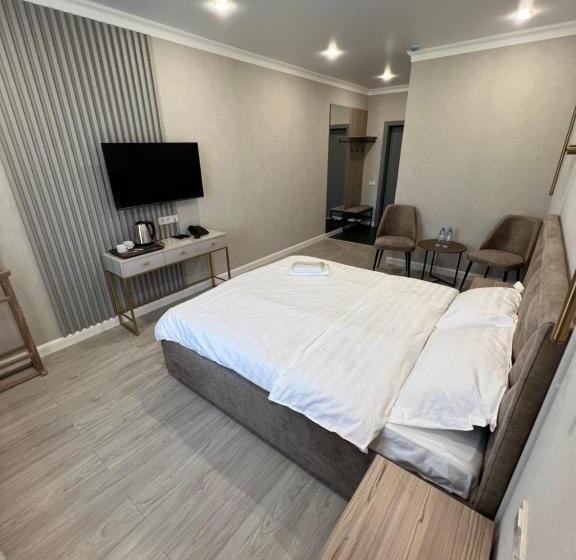 هتل империя