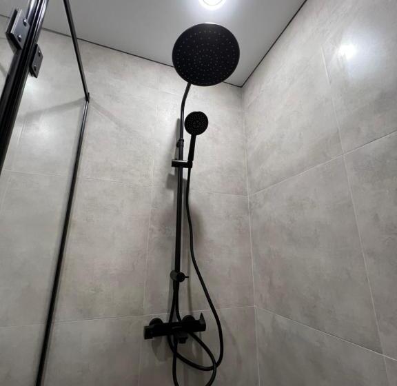 هتل империя