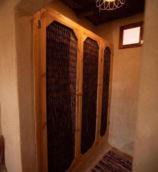 هتل Eswan Island Ecolodge