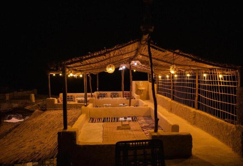 هتل Eswan Island Ecolodge