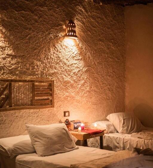 هتل Eswan Island Ecolodge