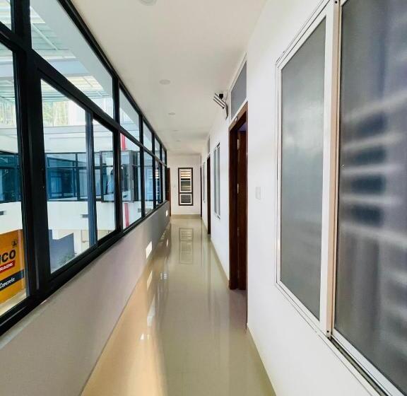 בית מלון כפרי Queen C Inn