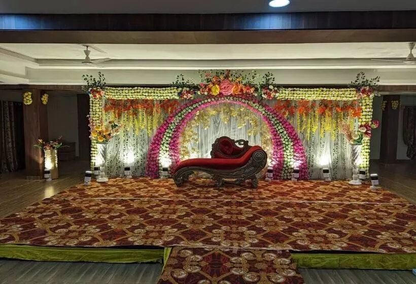 Hotelli Siliguri Club
