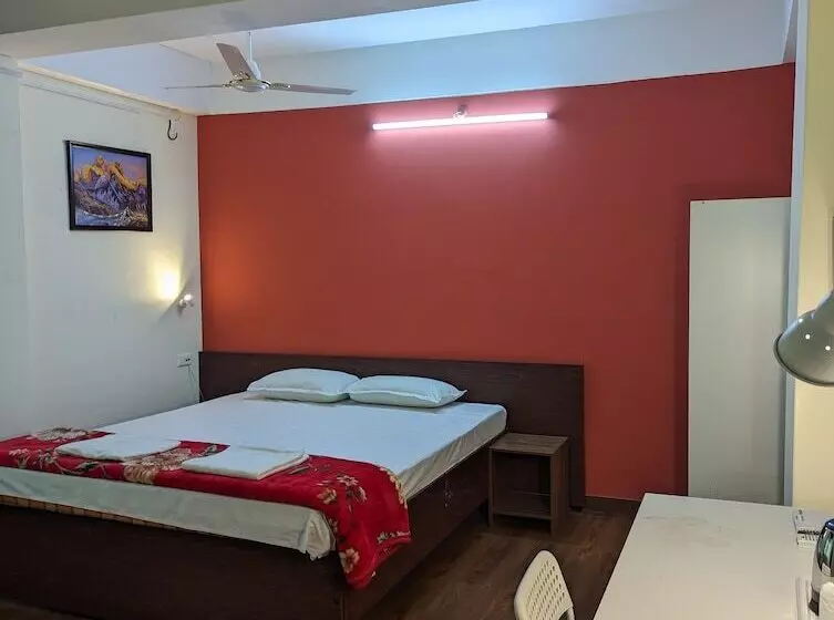 Hotelli Siliguri Club