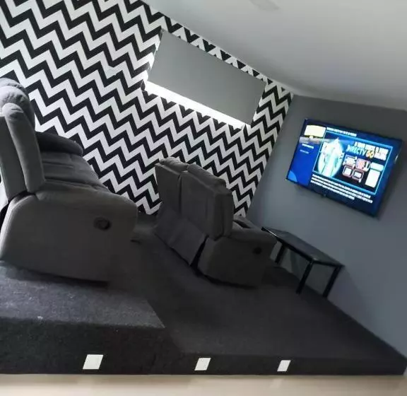 ホテル Suites Lounge La Viga