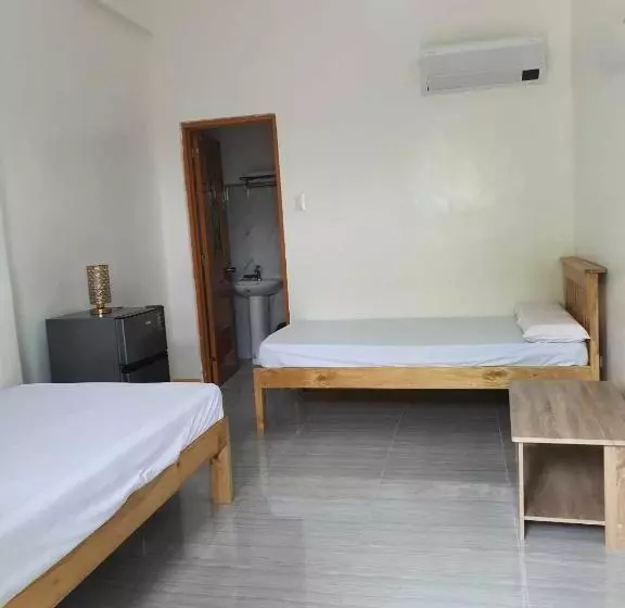 ペンション Chery S Guesthouse