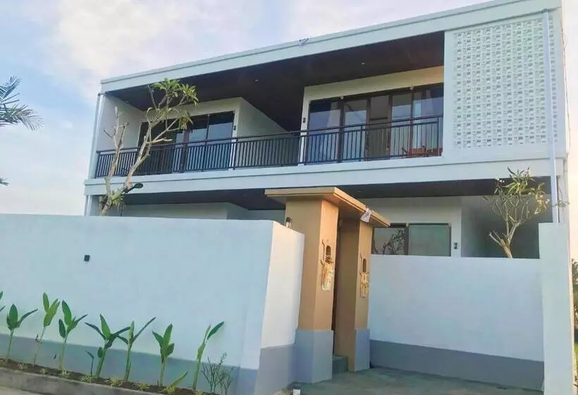 Majatalo Henrynatha Guesthouse