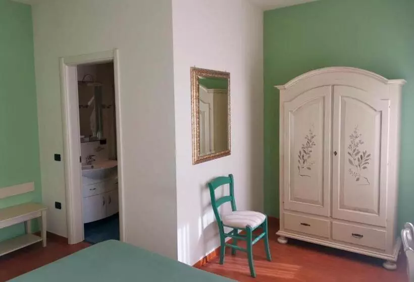 Retkeilymaja Locanda Le 4 Ciacole