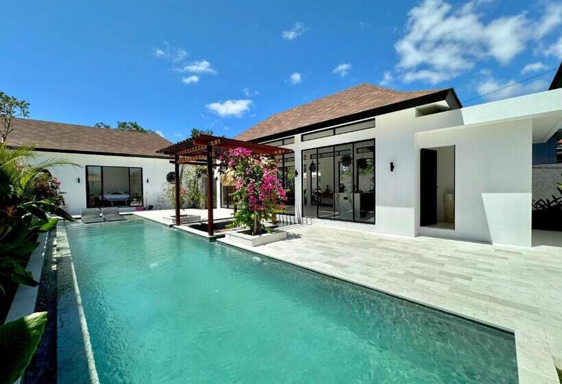 هاستل Nyepi Pagerwesi Villa Bali