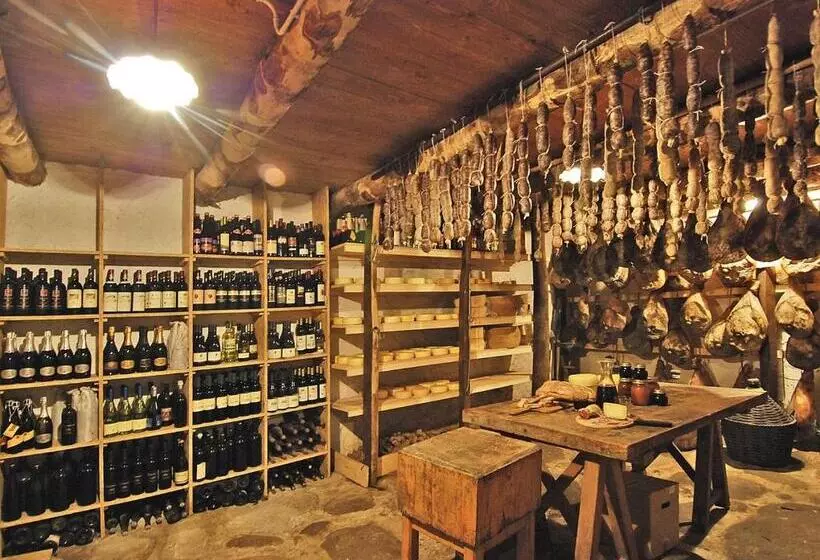 ホテル Venturo Agriturismo Restaurant & Horses