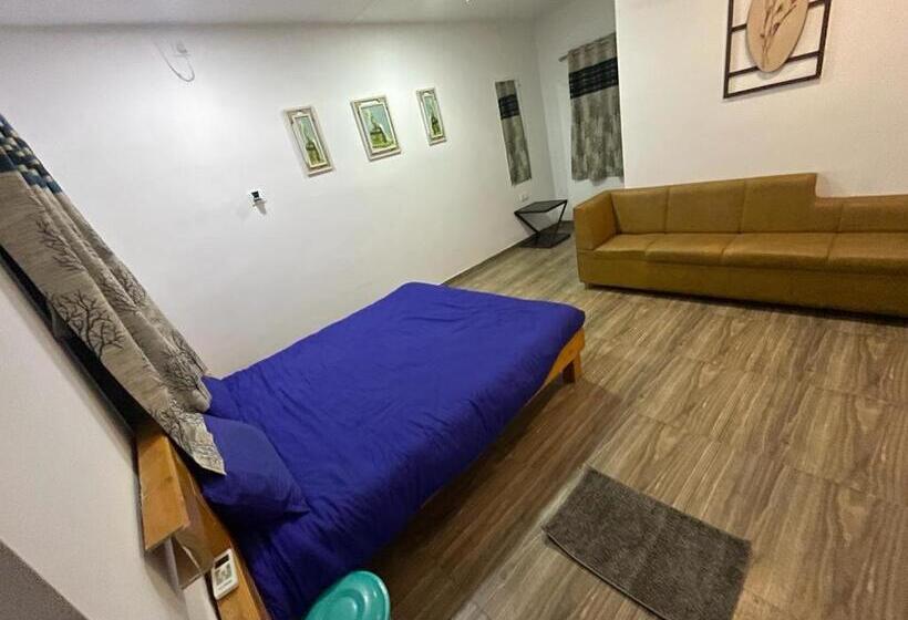 Hotel Dhanlakshmi Orchard Resort