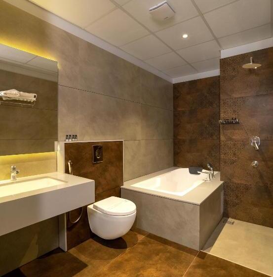 בית מלון כפרי Palcastle Regency