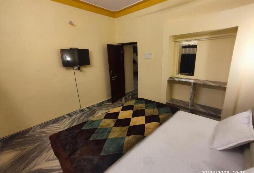 Hotell Paramount Villa