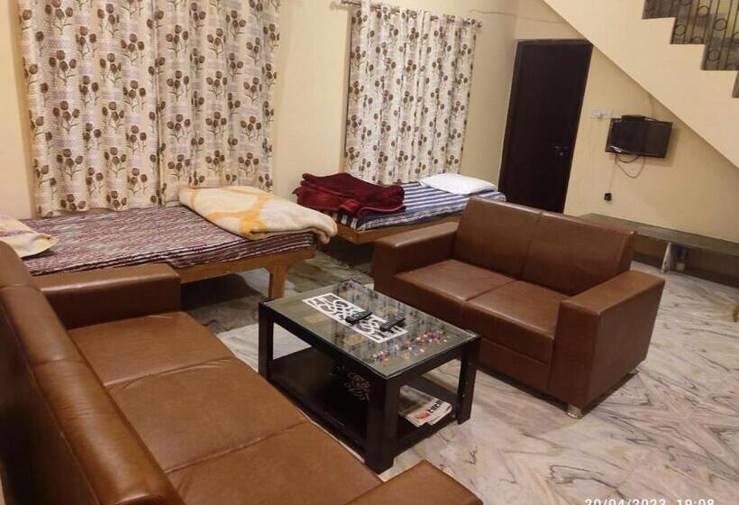 Hotell Paramount Villa