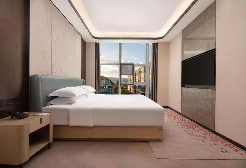 Hotelli Ramada By Wyndham Honghe Kaiyuan