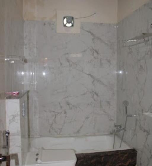 Hotel Suramya Bhawanipatna