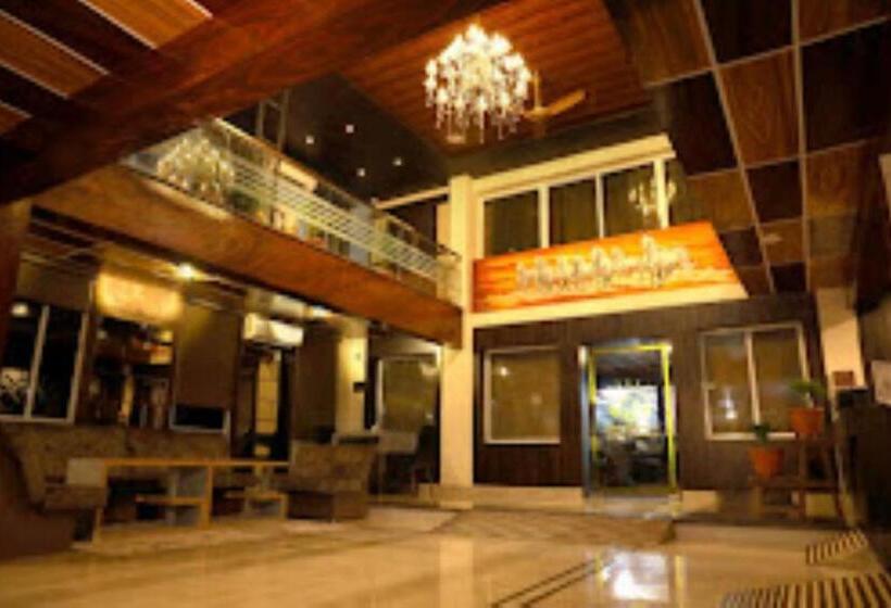 Hotel Suramya Bhawanipatna