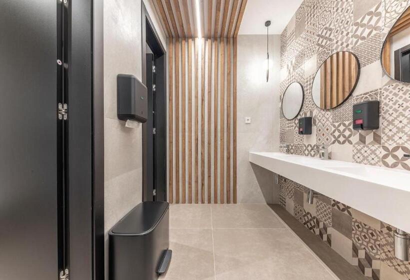 Отель Villa Universitaria