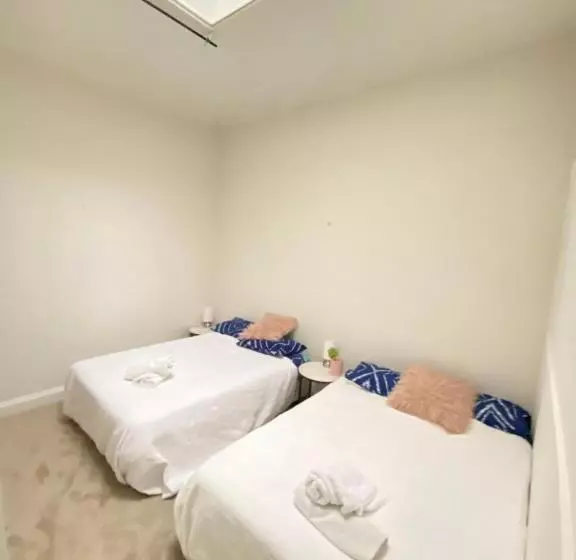 ペンション Fitzroy @grand Dame Kerr. Luxurious Guests Home