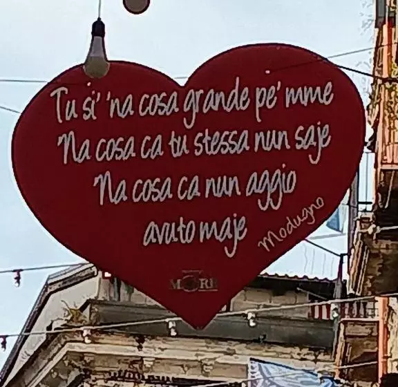 پانسیون Il Salotto Di Chiaia