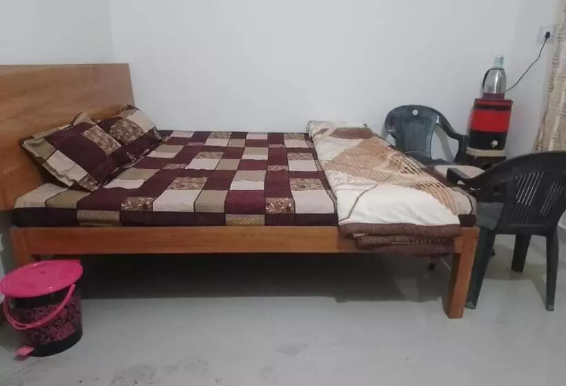 Majatalo Jankivihar Homestay At Prahladghat Within 1km From Shri Ram Mandir