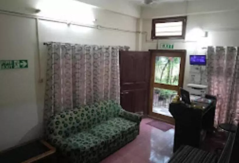 ペンション Rowdralaya Residency Guwahati