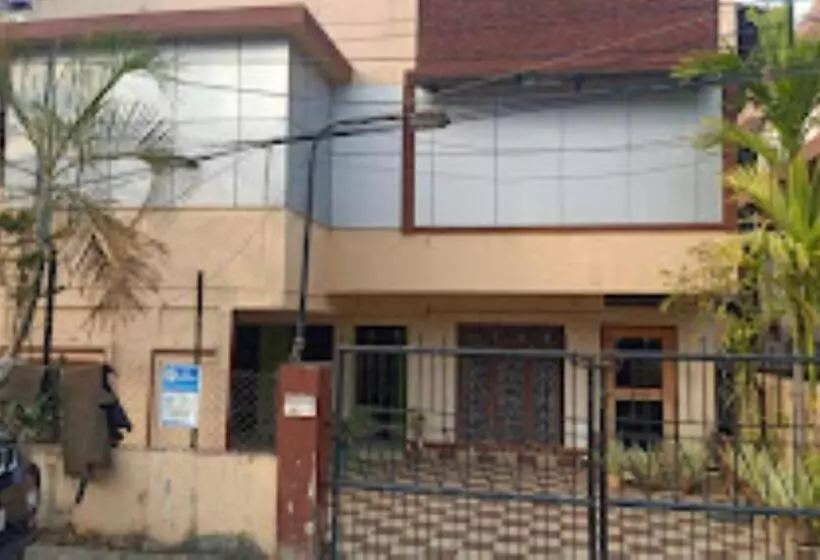 ペンション Rowdralaya Residency Guwahati