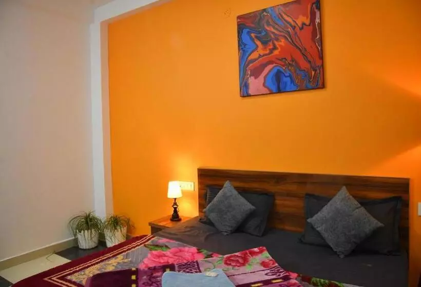 ユースホステル Himtrek Stays, Kasol