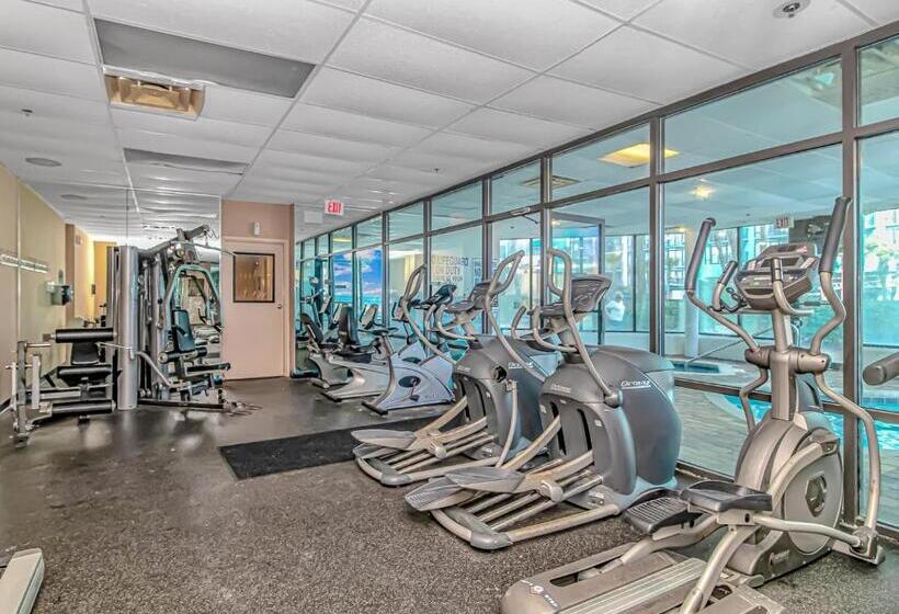 Good Time Charlies Oceanfront Retreat