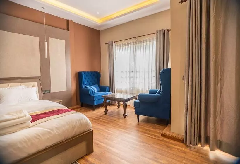 هتل Baranda Restro And Events