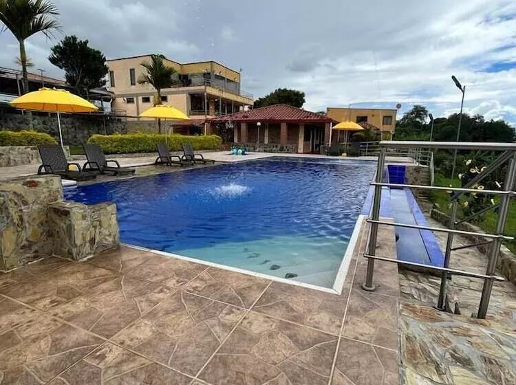 ホテル Bora Bora Campestre Los Mangos