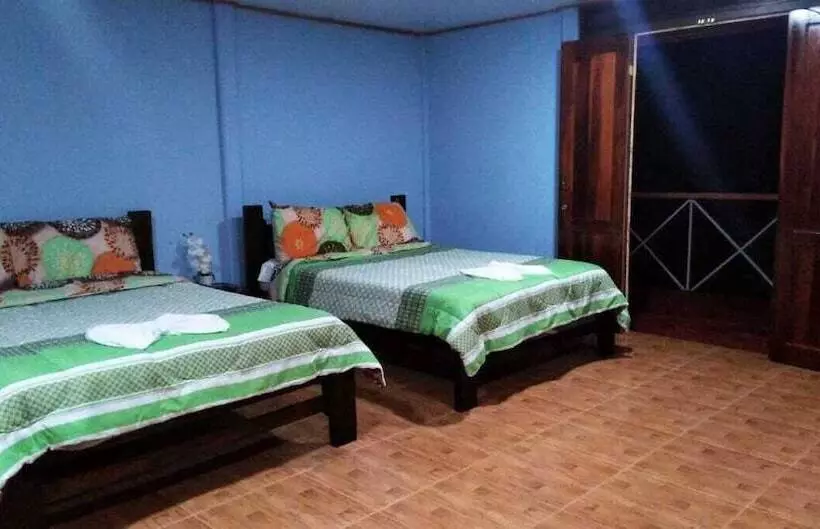 Hotelli Cabinas Ecogarden Arenal